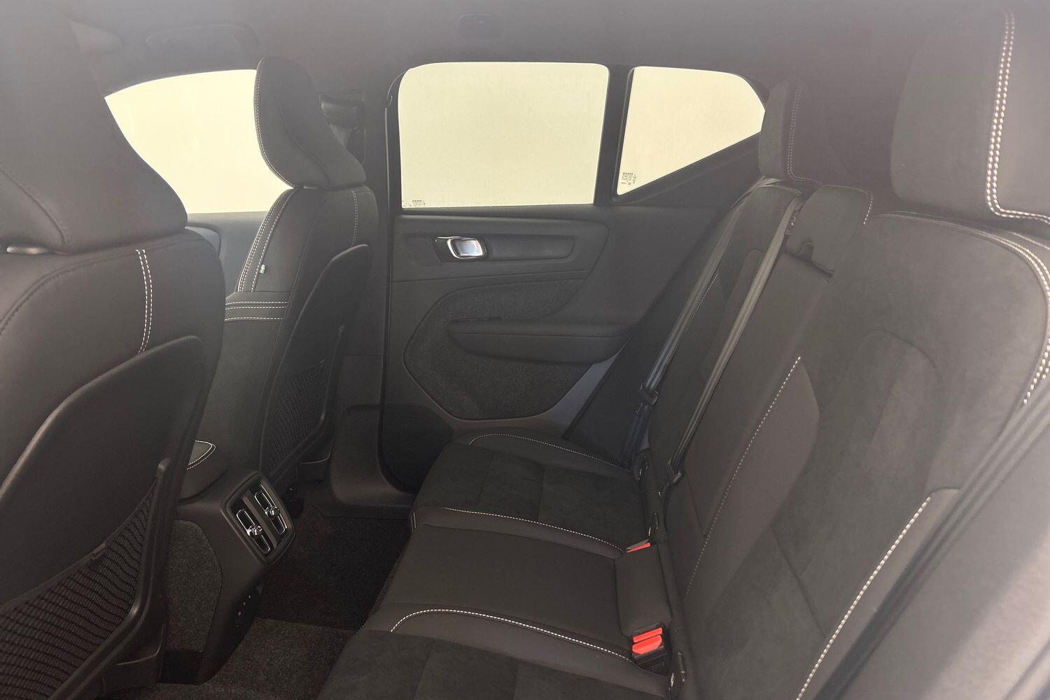 Used Volvo XC40 2025 for sale - 76024717: Photo 18