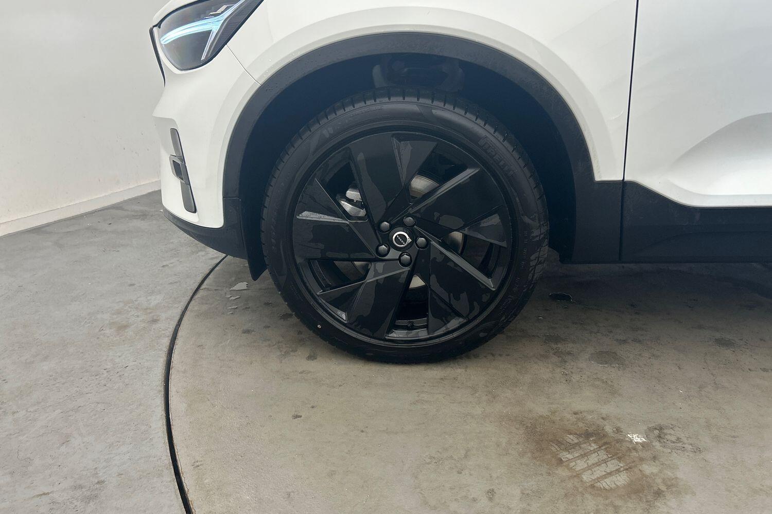 Used Volvo XC40 2025 for sale - 76024717: Photo 6