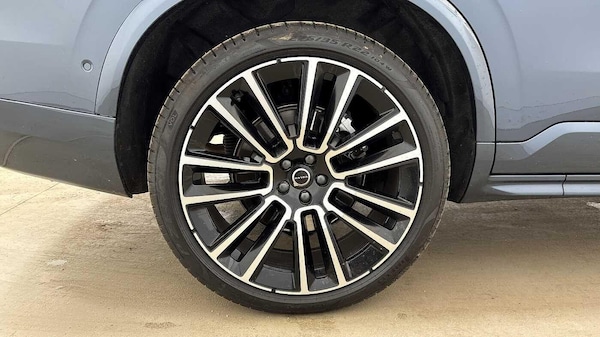 Used Volvo XC90 2025 for sale - 76239653: Photo 16