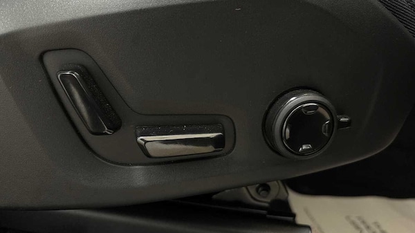 Used Volvo XC90 2025 for sale - 76239653: Photo 28