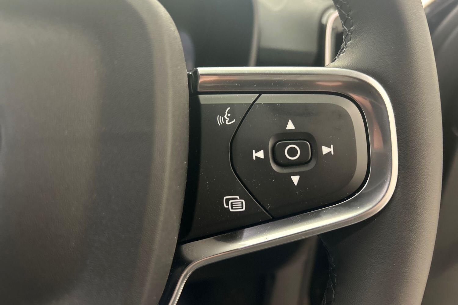Used Volvo XC40 2025 for sale - 76020596: Photo 13