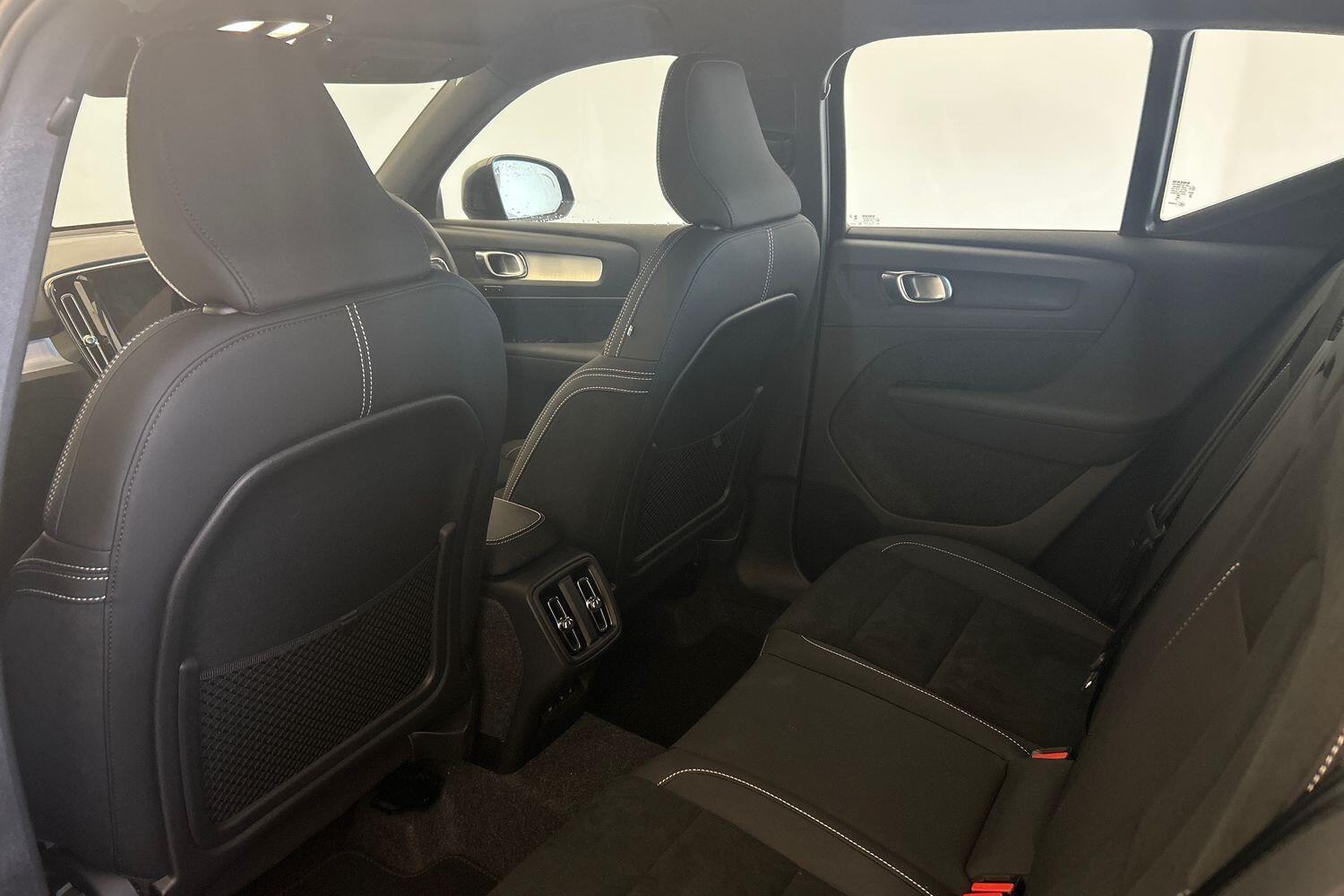 Used Volvo XC40 2025 for sale - 76020596: Photo 24
