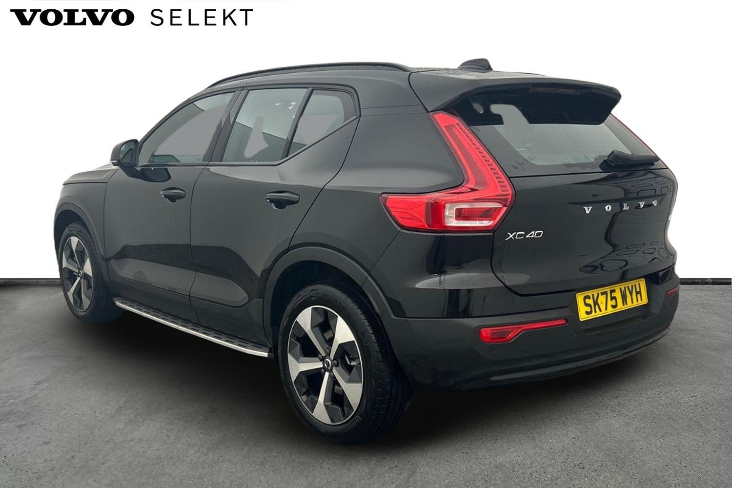 Used Volvo XC40 2025 for sale - 76020596: Photo 4