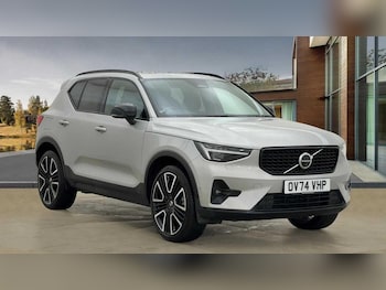 Volvo - XC40