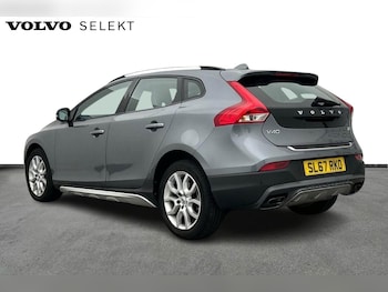 Used Volvo V40 Cross Country 2017 for sale - 74978033: Photo