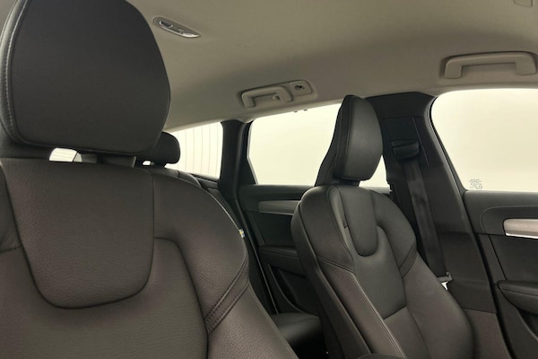 Used Volvo V90 2022 for sale - 75601130: Photo 32