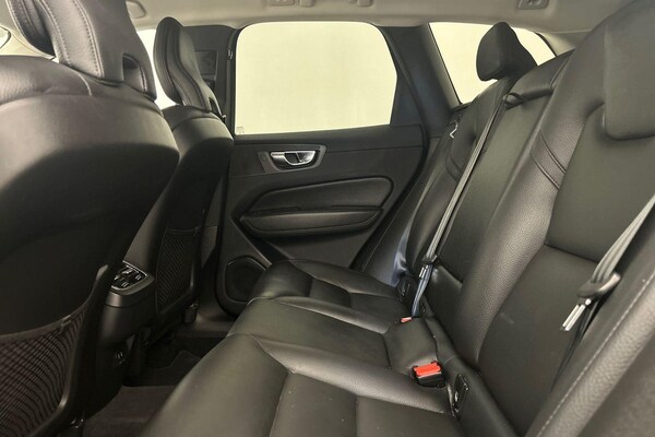 Used Volvo XC60 2023 for sale - 75670423: Photo 18