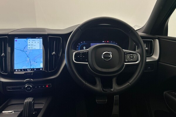 Used Volvo XC60 2023 for sale - 75670423: Photo 31