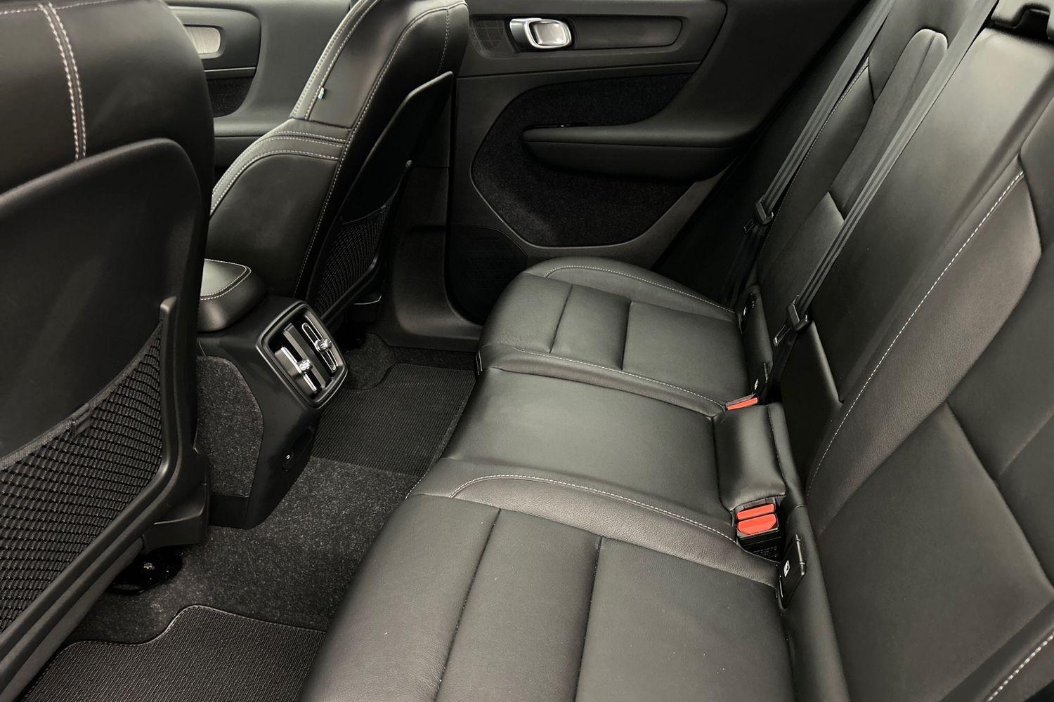 Used Volvo XC40 2020 for sale - 76094786: Photo 2