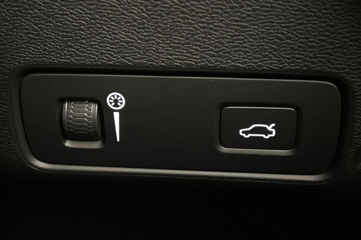 Used Volvo XC40 2020 for sale - 76094786: Photo 27