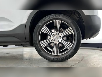 Used Volvo XC40 2020 for sale - 76094786: Photo 4