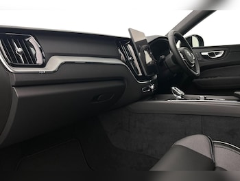 Used Volvo XC60 2025 for sale - 75941073: Photo