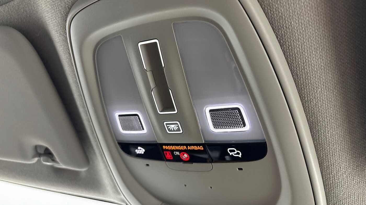 Vehicle 33