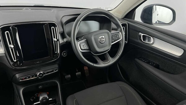 Used Volvo XC40 2022 for sale - 76200924: Photo 8