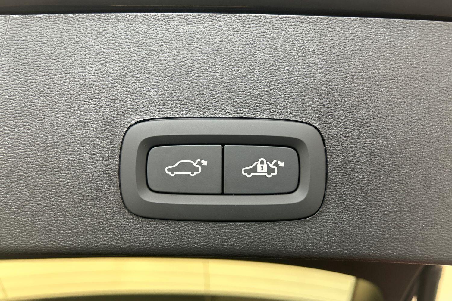 Used Volvo XC40 2025 for sale - 76020738: Photo 23