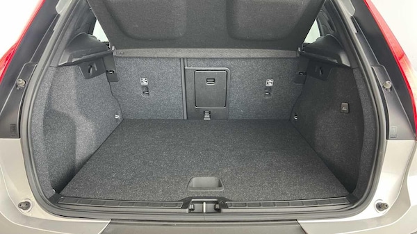 Used Volvo XC40 2022 for sale - 76200245: Photo 5