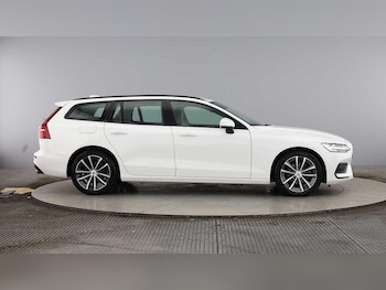 Used Volvo V60 2022 for sale - 75577037: Photo
