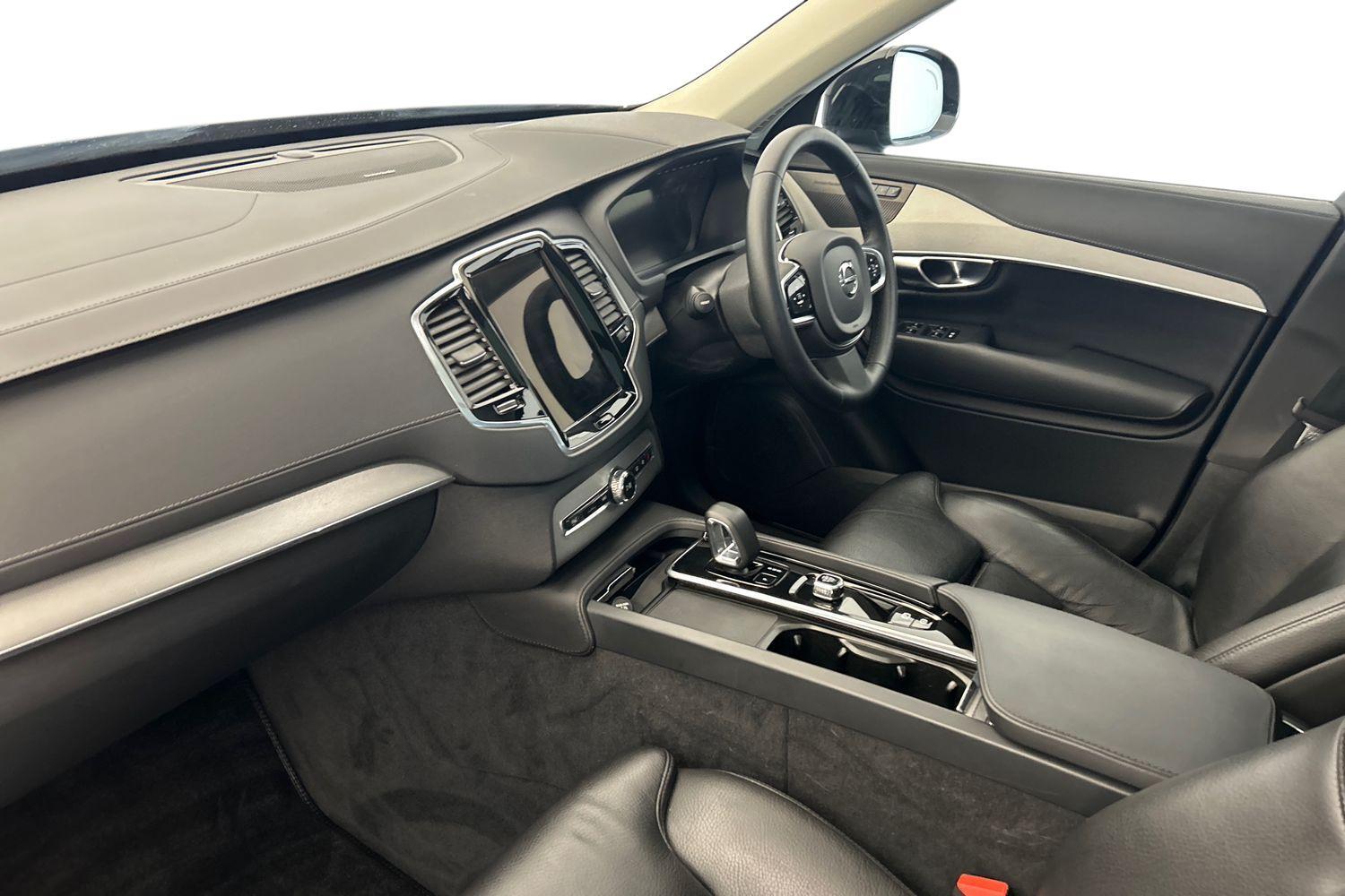 Used Volvo XC90 2022 for sale - 76159198: Photo 2