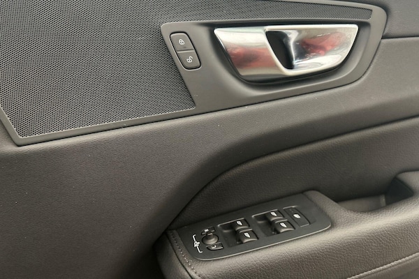 Used Volvo XC60 2021 for sale - 75507192: Photo 24