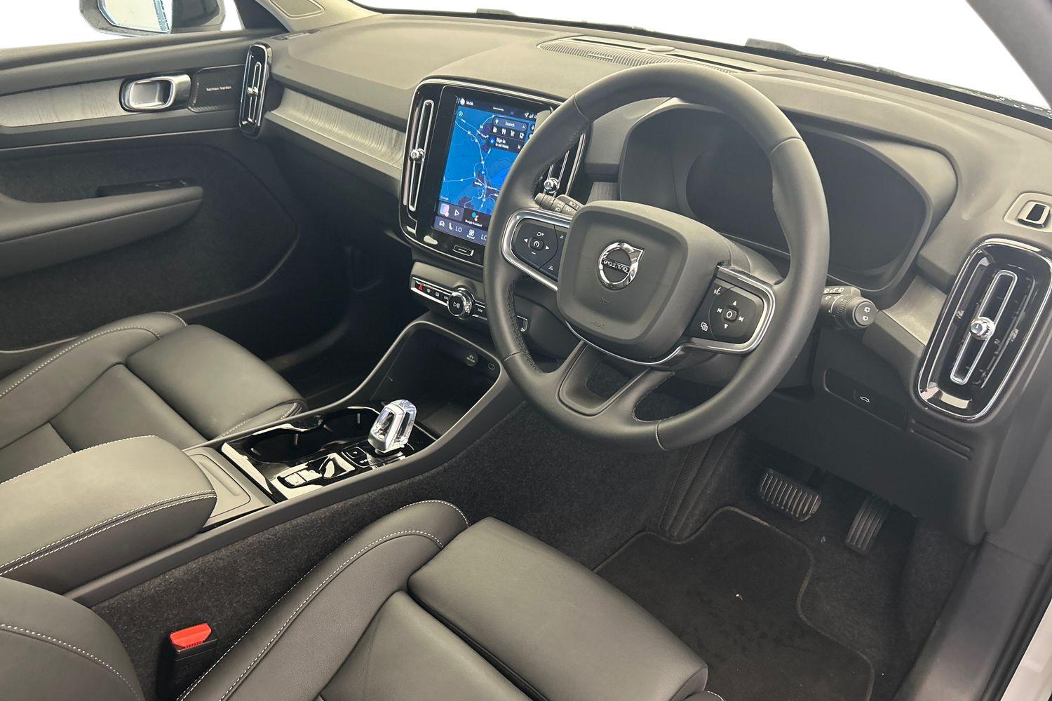 Used Volvo XC40 2025 for sale - 76109125: Photo 11