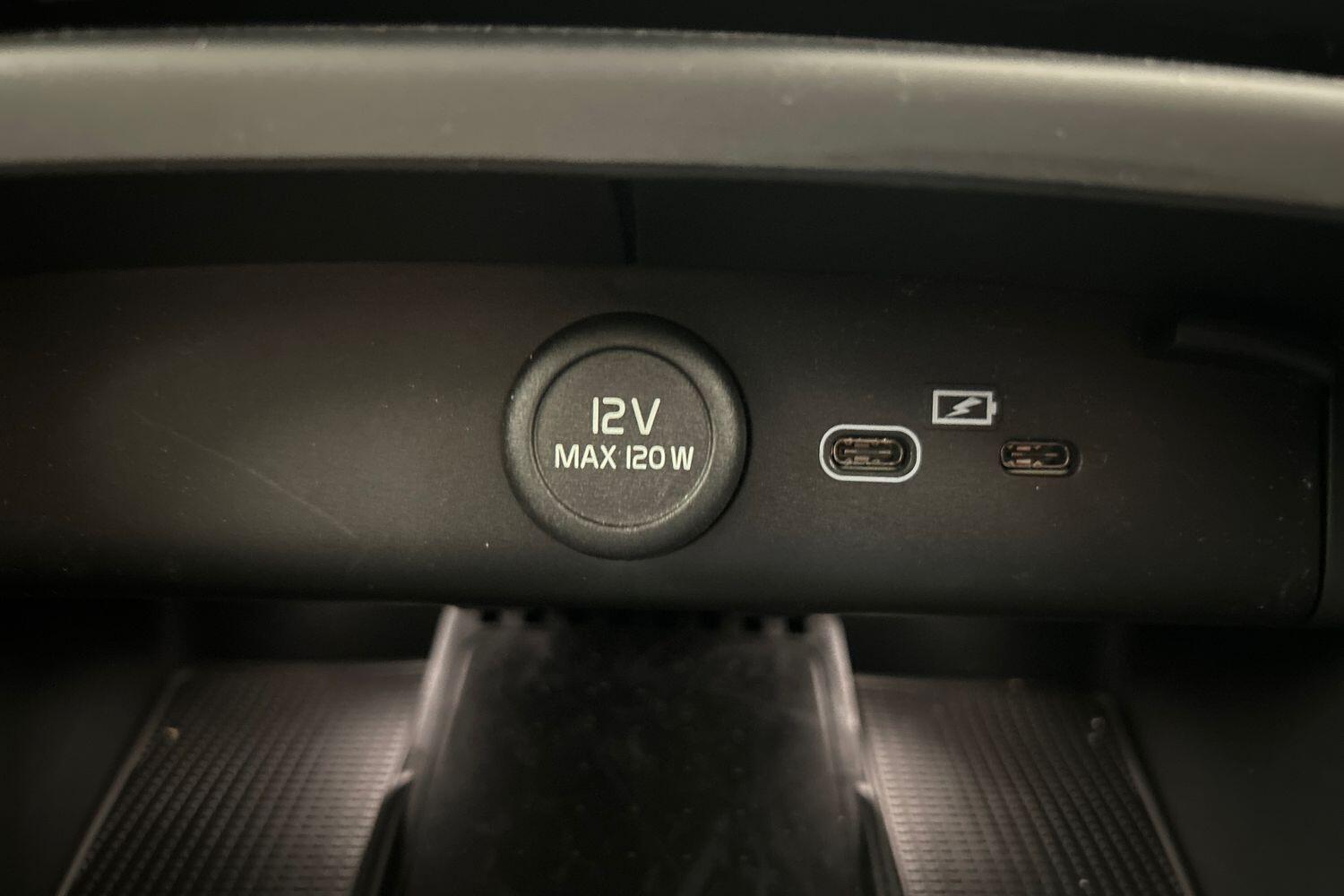 Used Volvo XC40 2025 for sale - 76109125: Photo 22
