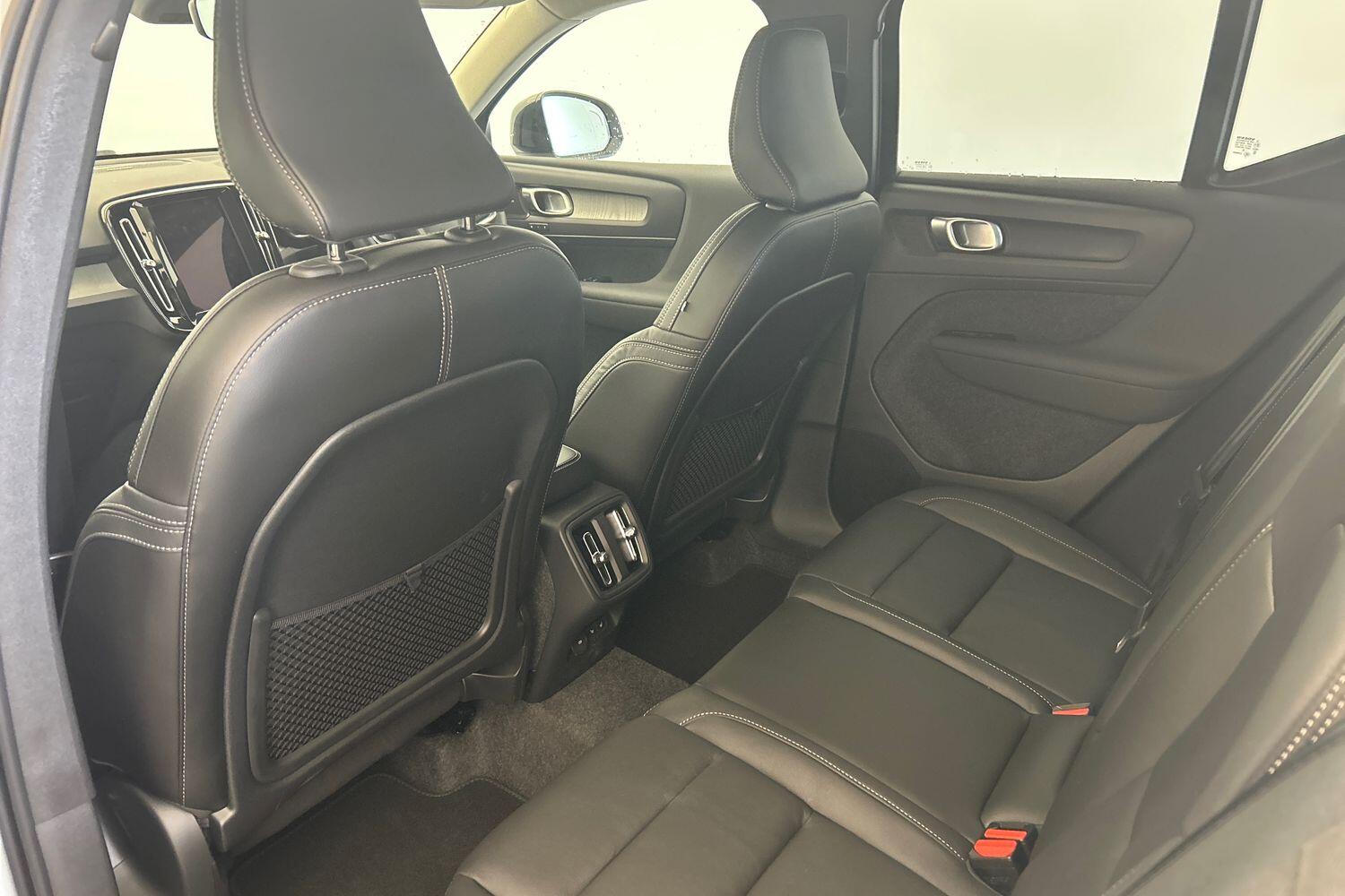 Used Volvo XC40 2025 for sale - 76109125: Photo 24