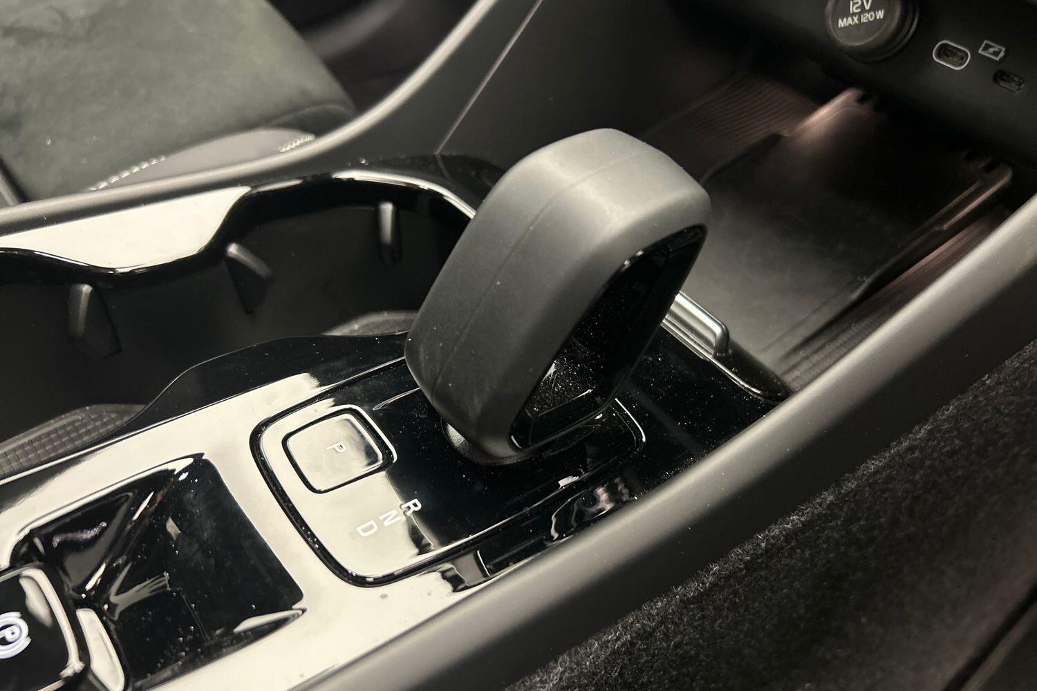 Used Volvo XC40 2024 for sale - 76059245: Photo 14