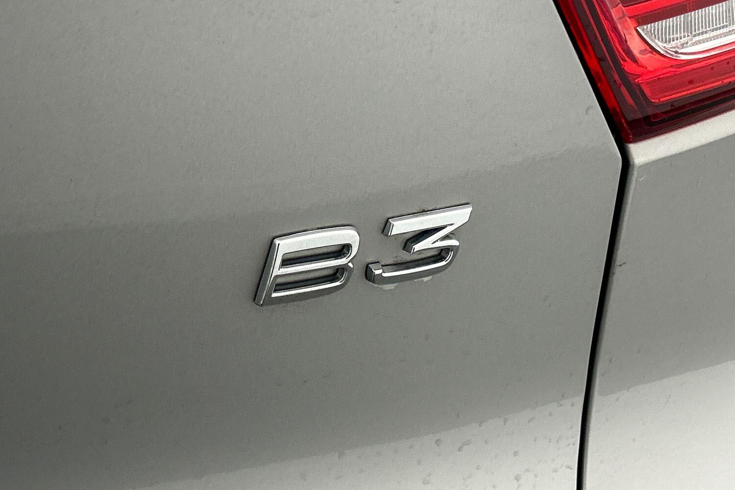 Used Volvo XC40 2024 for sale - 76059245: Photo 31