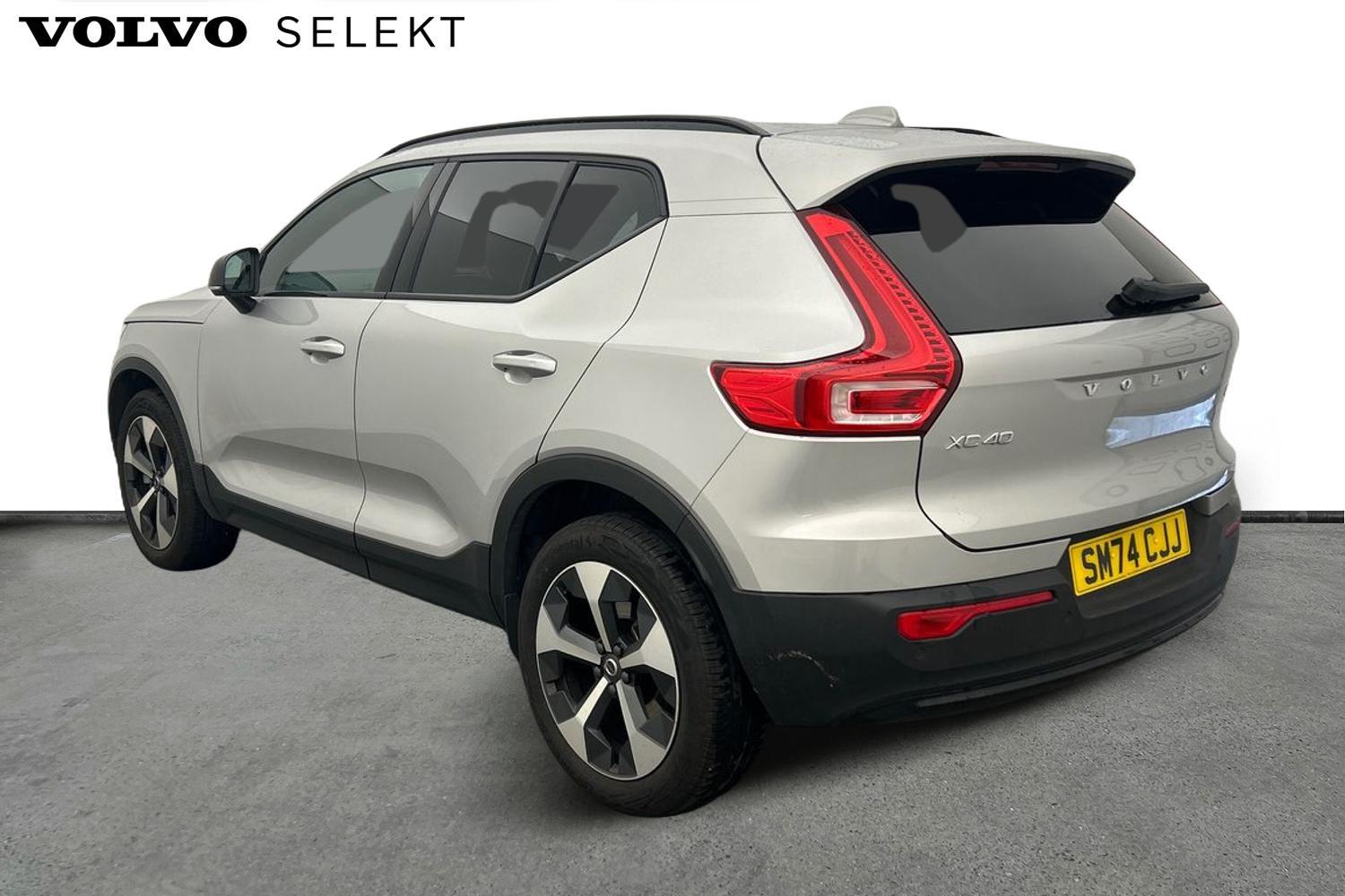 Used Volvo XC40 2024 for sale - 76059245: Photo 4