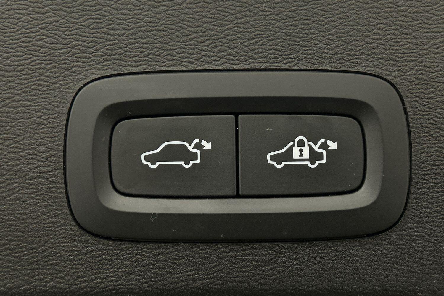 Used Volvo XC40 2021 for sale - 76121432: Photo 23