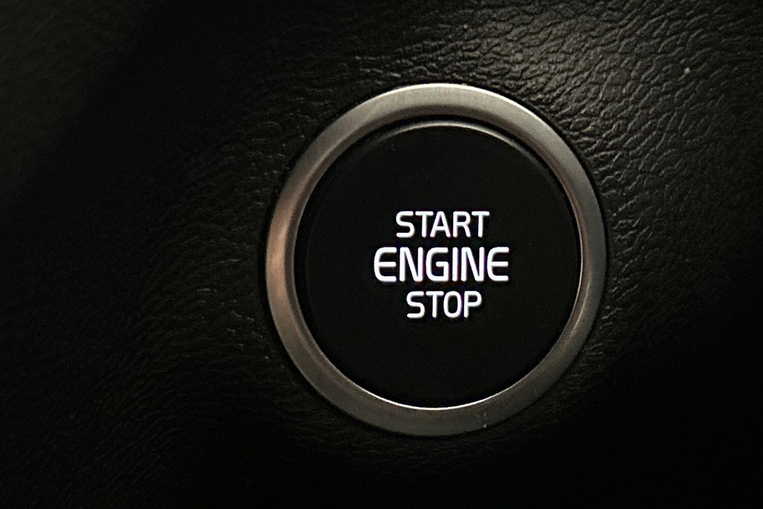 Used Volvo XC40 2021 for sale - 76121432: Photo 24