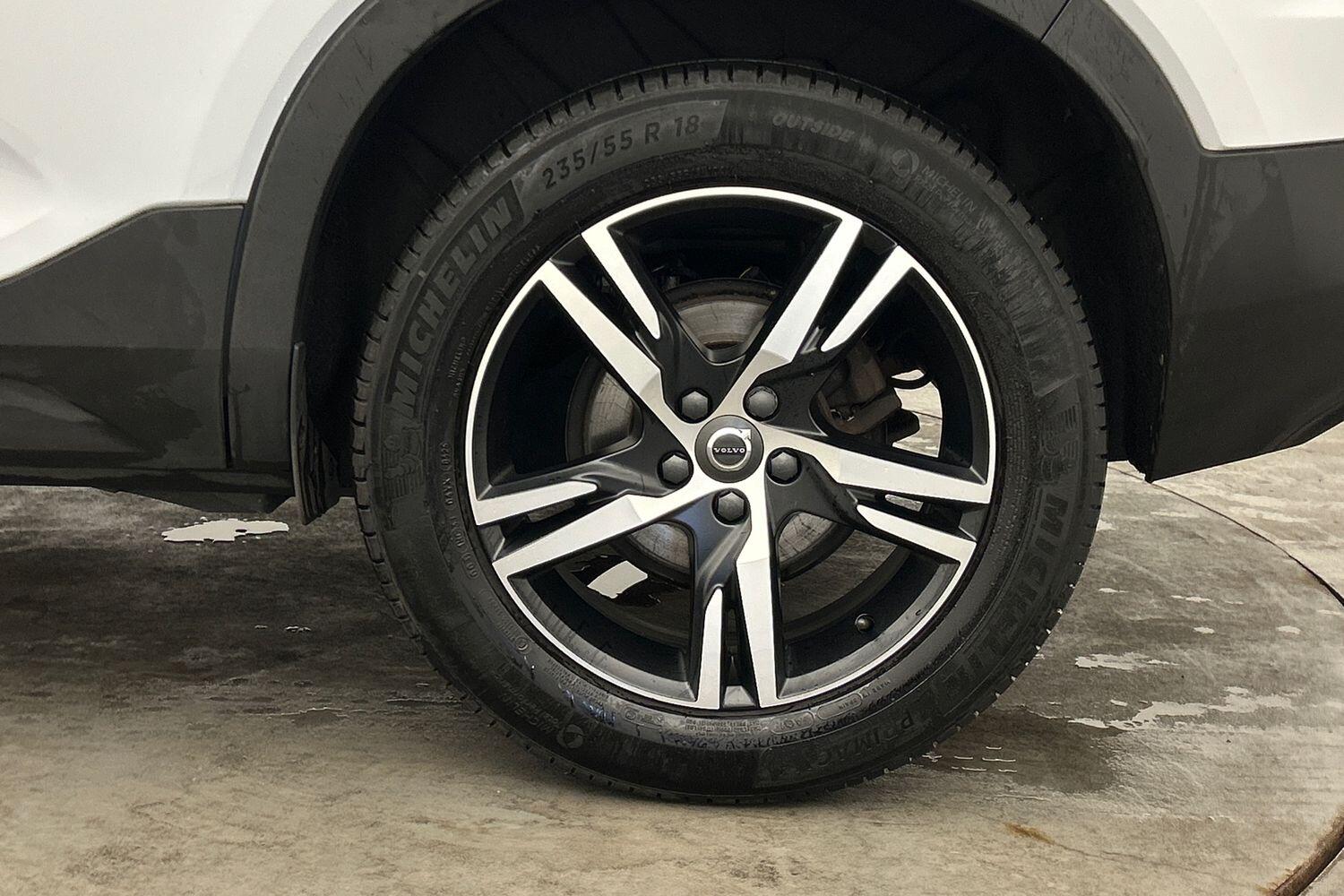 Used Volvo XC40 2021 for sale - 76121432: Photo 6