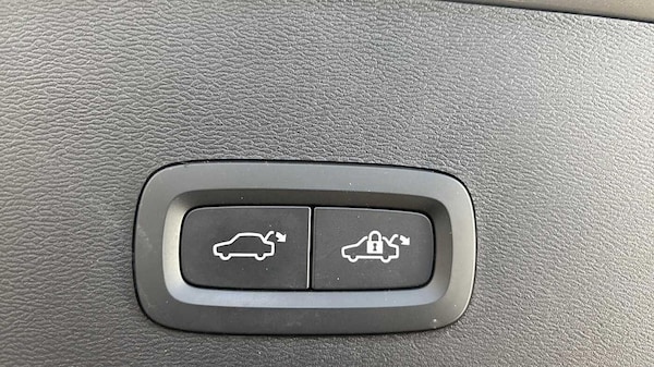 Used Volvo XC40 2022 for sale - 76238820: Photo 19