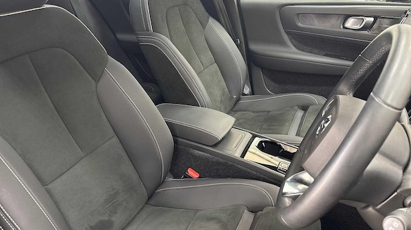 Used Volvo XC40 2022 for sale - 76238820: Photo 29