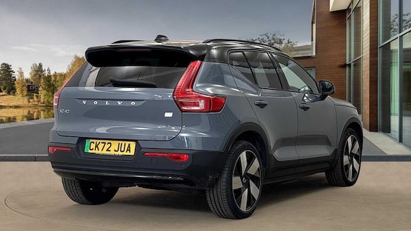 Used Volvo XC40 2022 for sale - 76238820: Photo 3