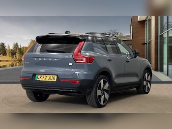 Used Volvo XC40 2022 for sale - 76238820: Photo 3