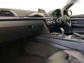 Used BMW 3 Series 2018 for sale - 75319764: Photo