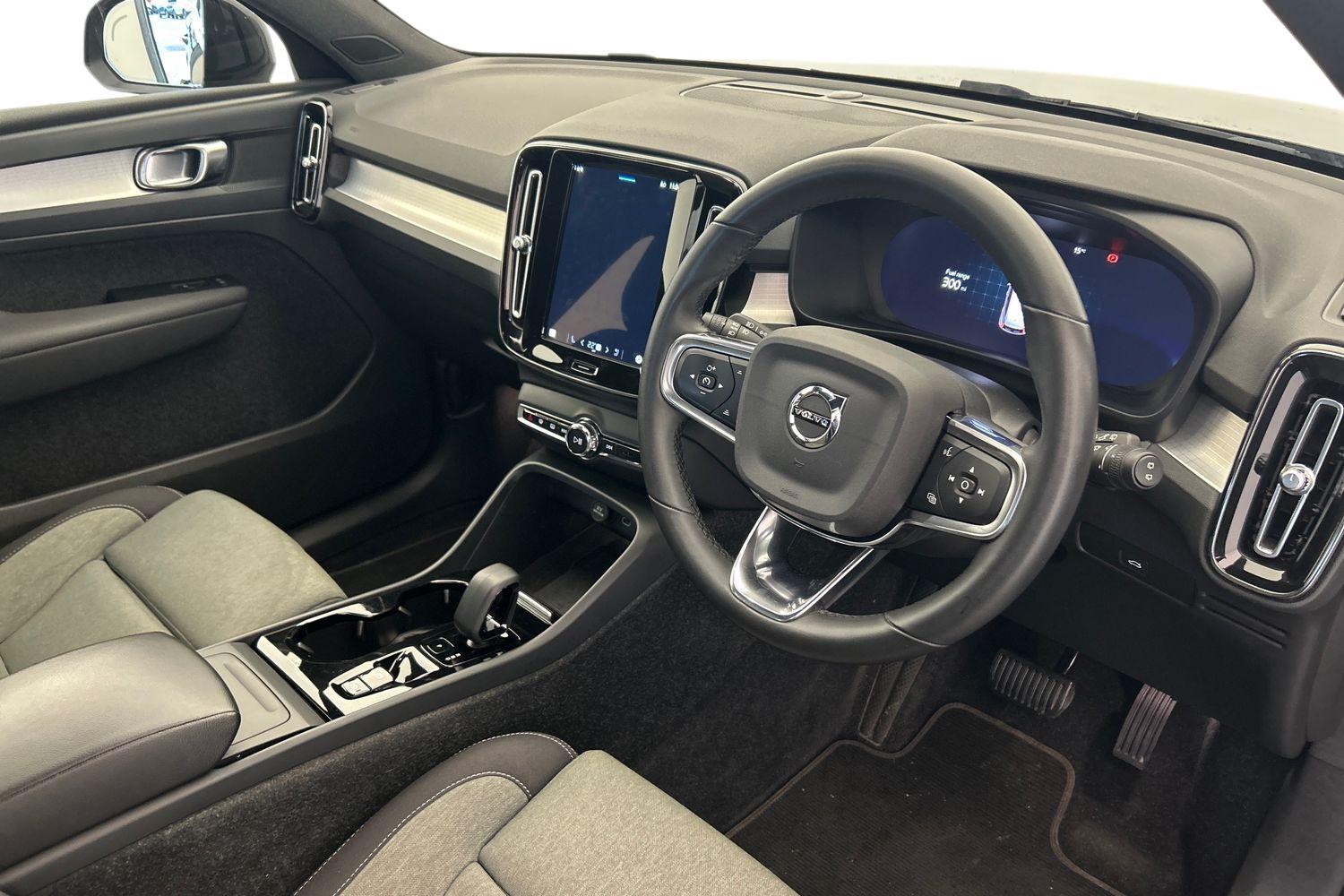 Used Volvo XC40 2022 for sale - 76158673: Photo 11