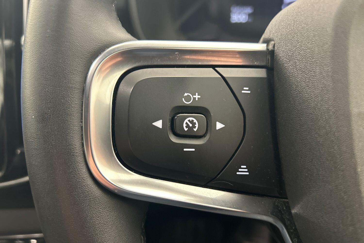 Used Volvo XC40 2022 for sale - 76158673: Photo 12