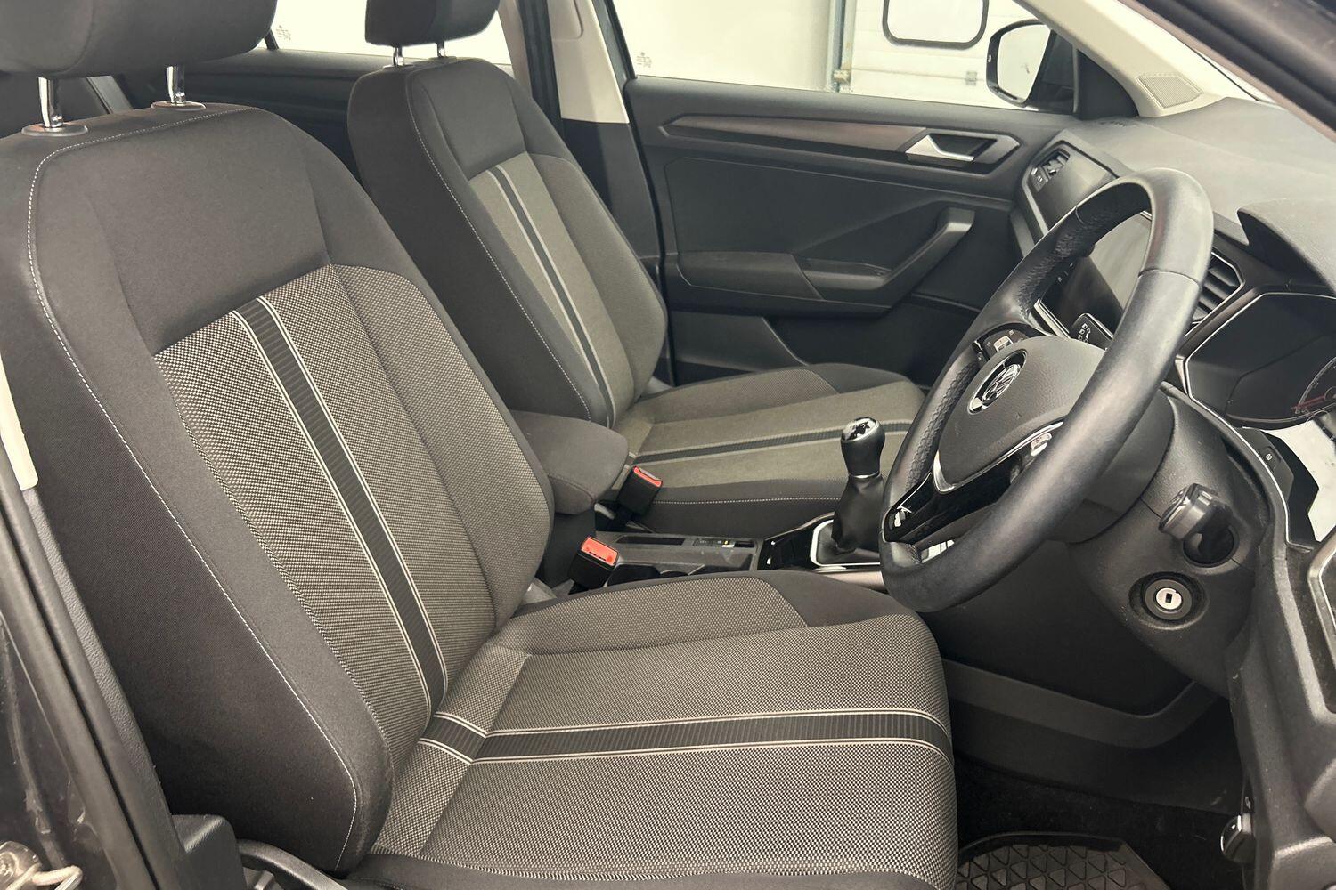 Used Volkswagen T-Roc 2019 for sale - 76166560: Photo 31