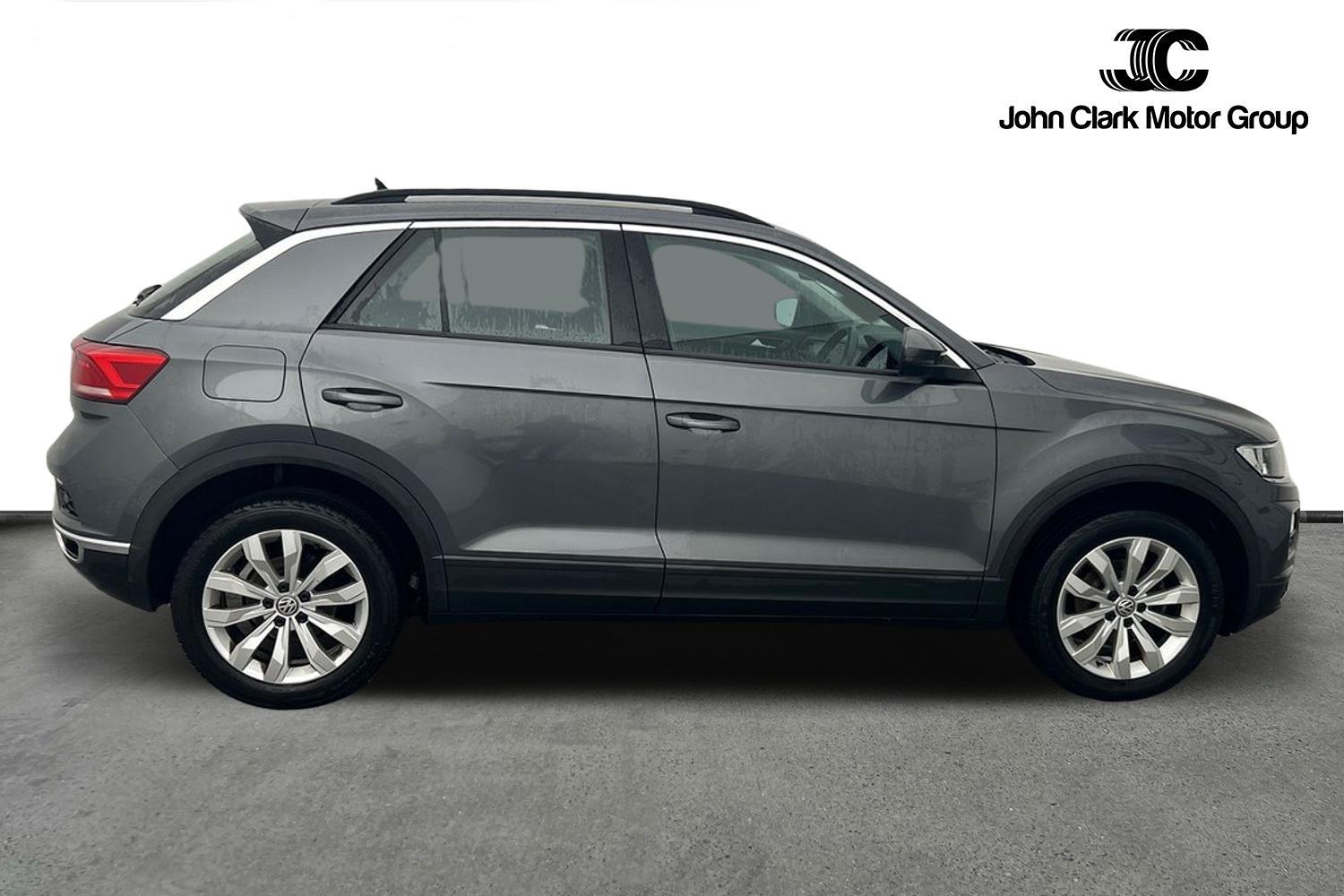 Used Volkswagen T-Roc 2019 for sale - 76166560: Photo 4