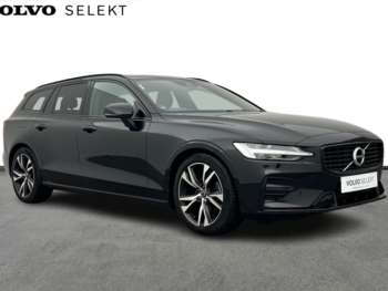 Used Volvo V60 2022 for sale - 74989544: Photo