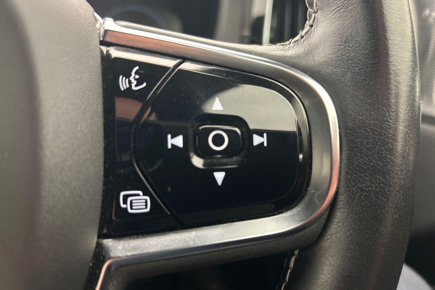 Used Volvo XC60 2021 for sale - 75978334: Photo 13
