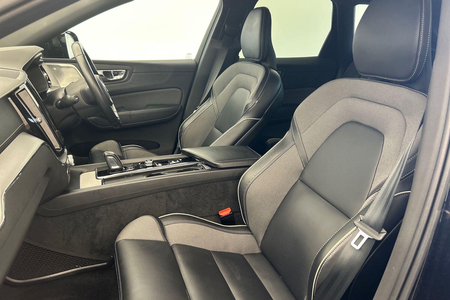Used Volvo XC60 2021 for sale - 75978334: Photo 25
