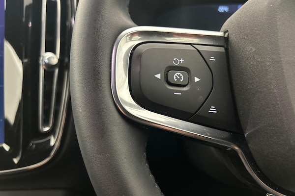 Used Volvo XC40 2021 for sale - 75258180: Photo 12