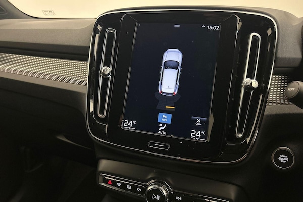 Used Volvo XC40 2021 for sale - 75258180: Photo 17