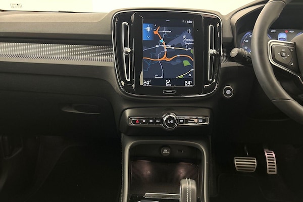 Used Volvo XC40 2021 for sale - 75258180: Photo 29