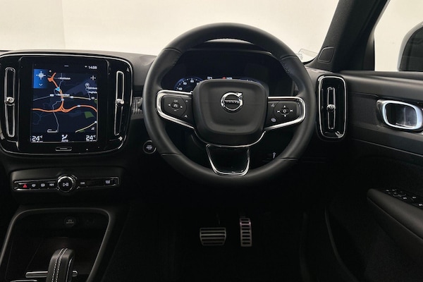 Used Volvo XC40 2021 for sale - 75258180: Photo 31