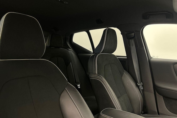 Used Volvo XC40 2021 for sale - 75258180: Photo 32