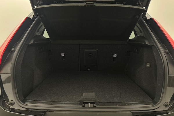 Used Volvo XC40 2021 for sale - 75258180: Photo 9